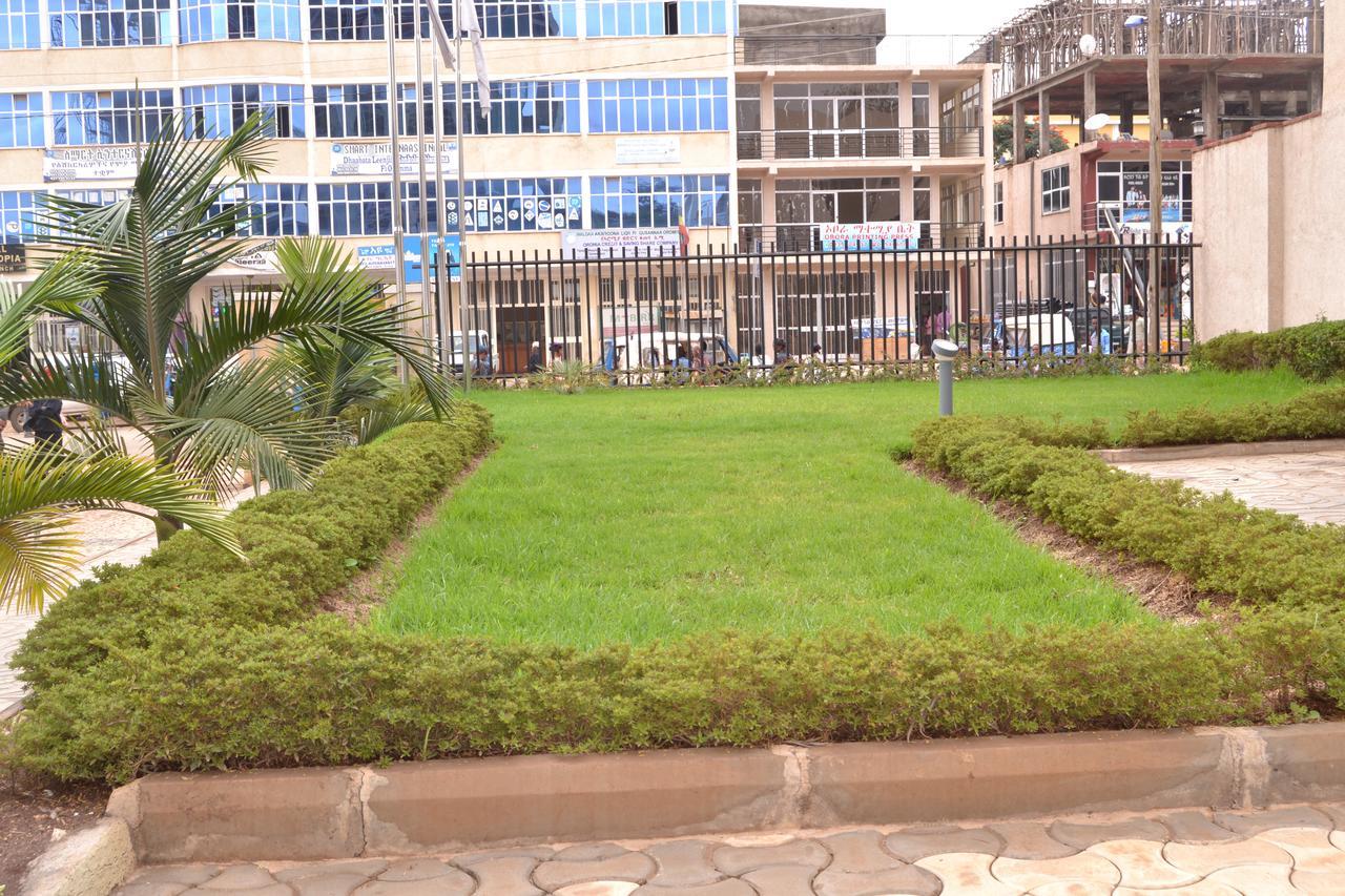 Grand Gato Hotel And Tours Harar Exterior photo